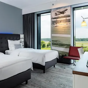 Airport Plaza Hamburg Hotel